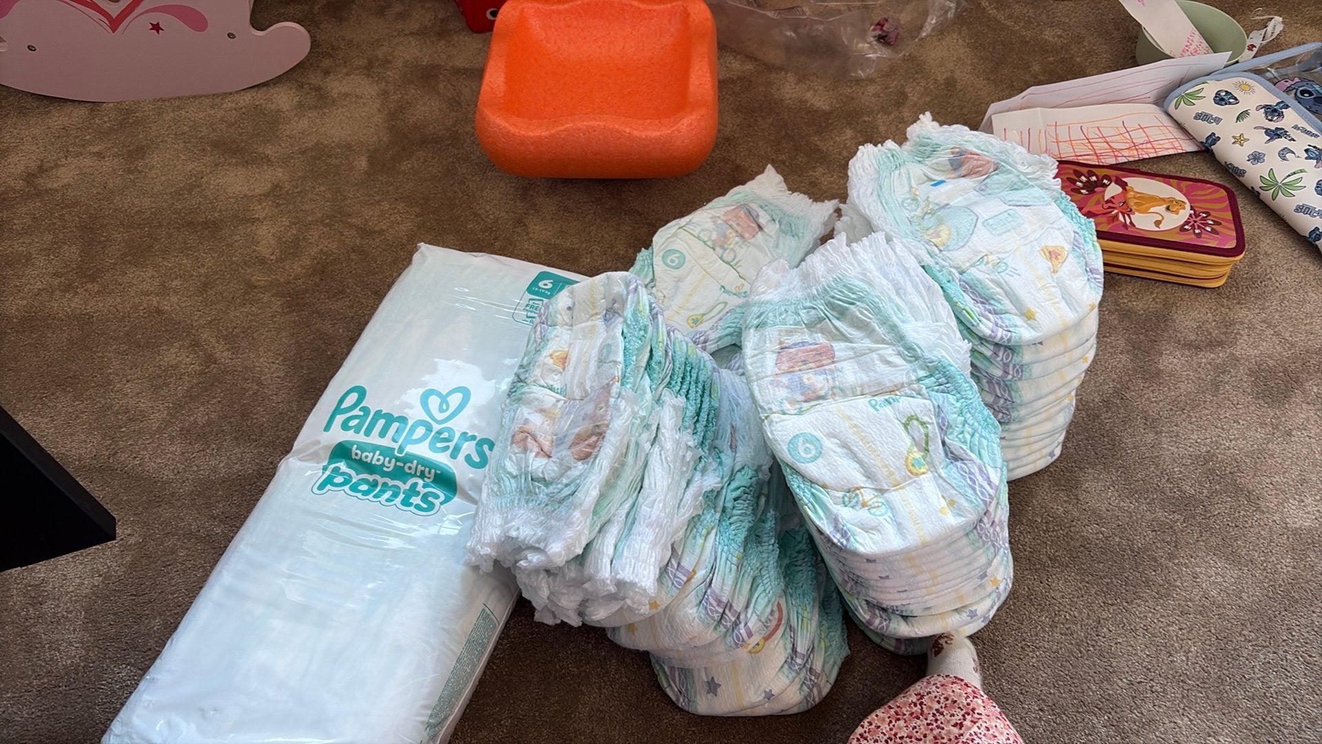 Pampers broekjes maat 6, 98 stuks, Kinderen en Baby's, Ophalen, Zo goed als nieuw, Jongetje of Meisje