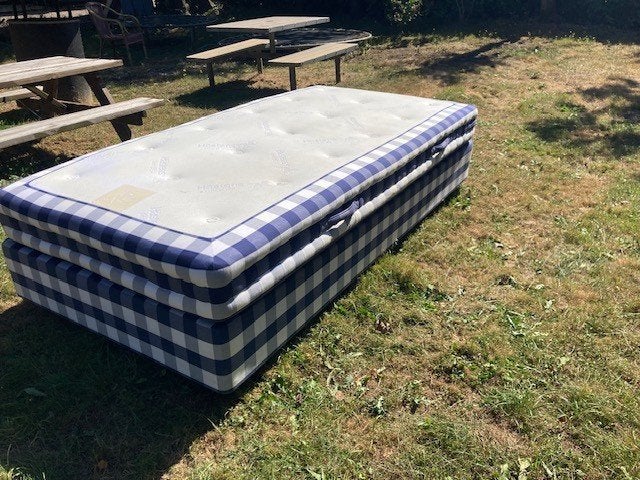 Hastens Herlewing 105cm breed x 210cm lang met BJX topper, Ophalen, 100 cm, Eenpersoons, Blauw