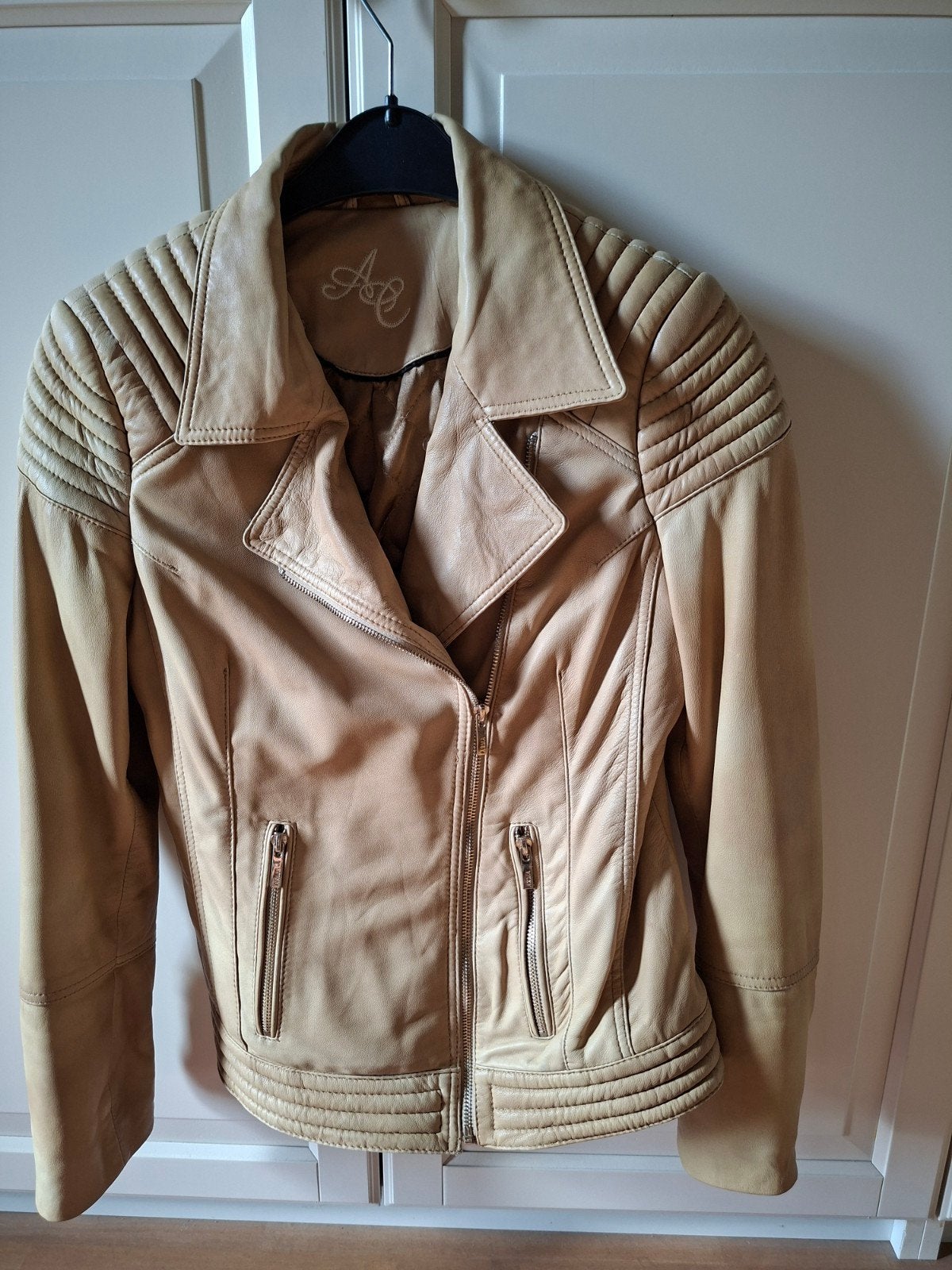 ARMA leren Jack maat 38, Kleding | Dames, Ophalen of Verzenden, Zo goed als nieuw, Maat 38/40 (M), Beige