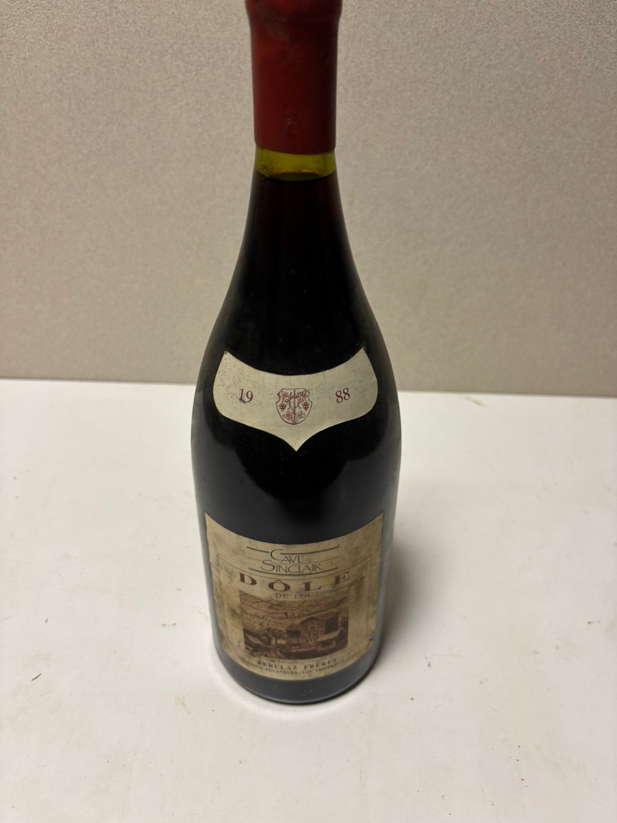 Dôle de Loc geproduceerd door Cave Sinclair 1988, Ophalen, Zo goed als nieuw, Frankrijk, Rode wijn