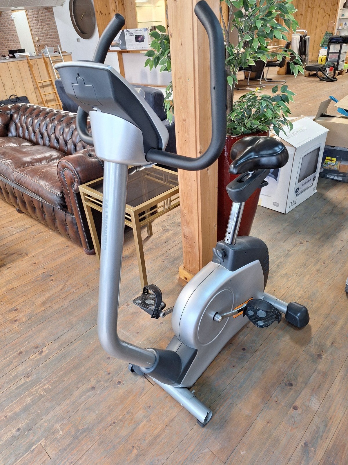 Bremshey Hometrainer - Gebruikt maar in goede staat, Ophalen, Gebruikt, Metaal, Benen