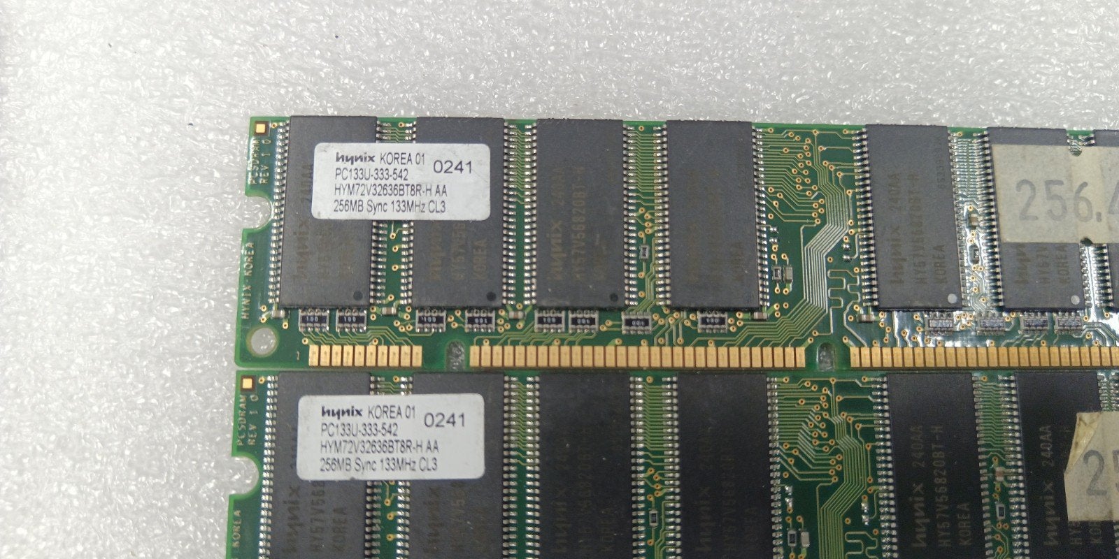 Set van 2: Insprix 256MB PC133U-333-542 RAM Geheugen, Gebruikt, Overige soorten, Server, Ophalen of Verzenden