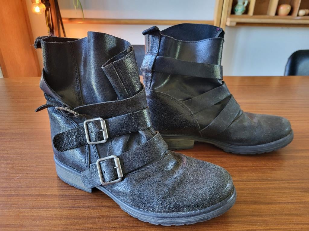 Zwarte enkellaarzen P.I.U.R.E., Kleding | Dames, Schoenen, Zwart, Lage of Enkellaarzen, Ophalen of Verzenden, Onbekend