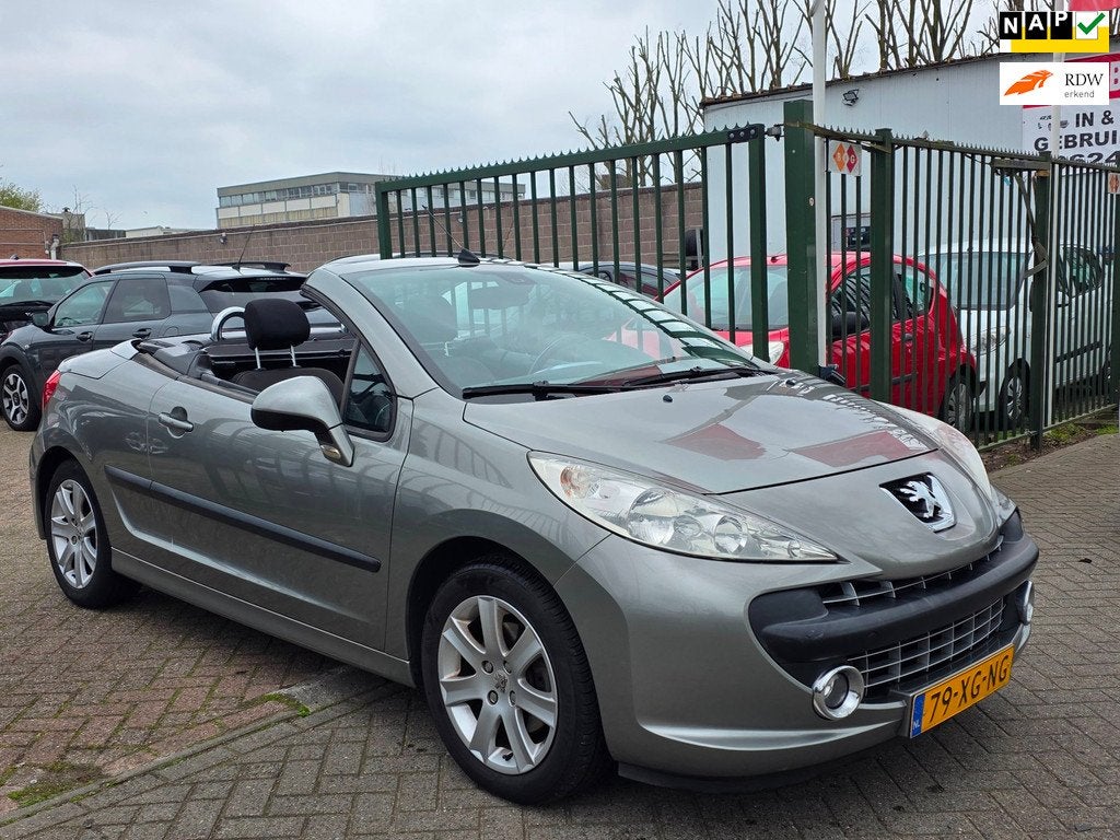 Peugeot 207 CC 1.6 VTi Première Cabriolet airco cv op afs, Auto's, Peugeot, Voorwielaandrijving, 15 km/l, Gebruikt, 4 cilinders
