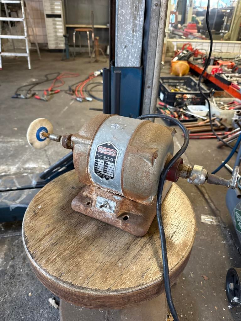 Red Wing Ball Bearing A.C. Motor - Vintage Polijstmachine, Ophalen, Gebruikt