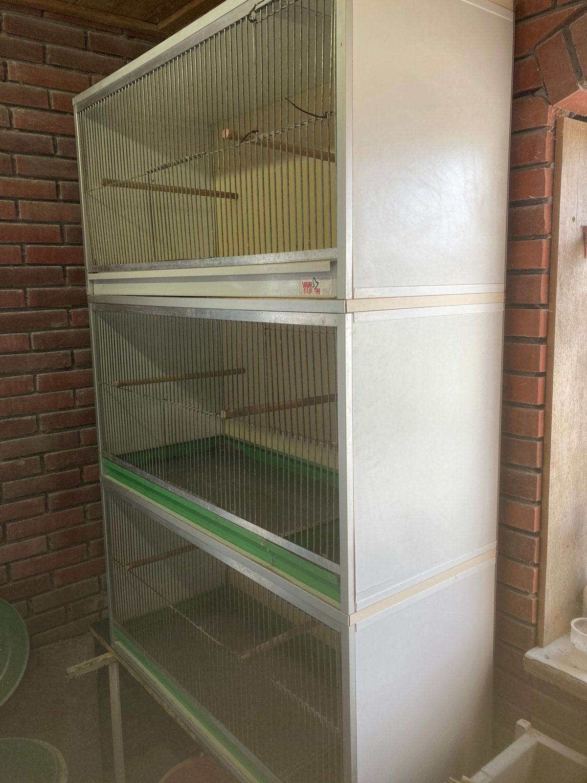 3 van keulen kooien, Ophalen, Zo goed als nieuw, Broedkooi of Kweekkooi