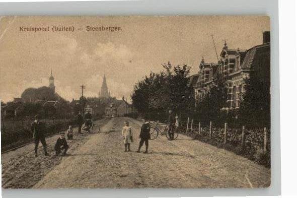 Steenbergen Kruispoort (buiten)  militair gelopen, Ophalen of Verzenden, Voor 1920, Gelopen, Noord-Brabant