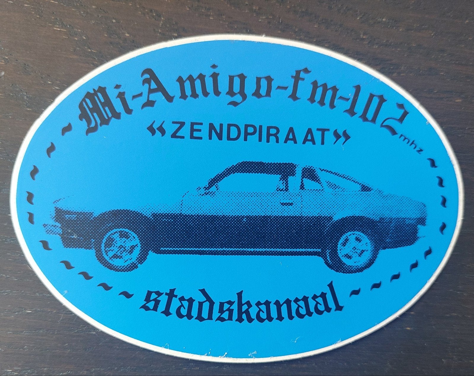 Sticker Mi Amigo Stadskanaal zendpiraat amateurzender, Verzamelen, Ophalen of Verzenden, Gebruikt