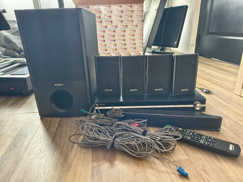 Sony STR-KS1300 Home cinema 5.1, Audio, Tv en Foto, Gebruikt, 70 watt of meer, Ophalen of Verzenden, 5.1-systeem