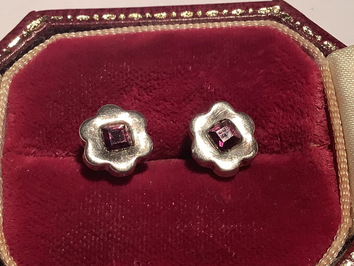 ZILVER 925 OORKNOPPEN MET AMETHIST EDELSTENEN, Verzenden, Zilver, Oorbellen