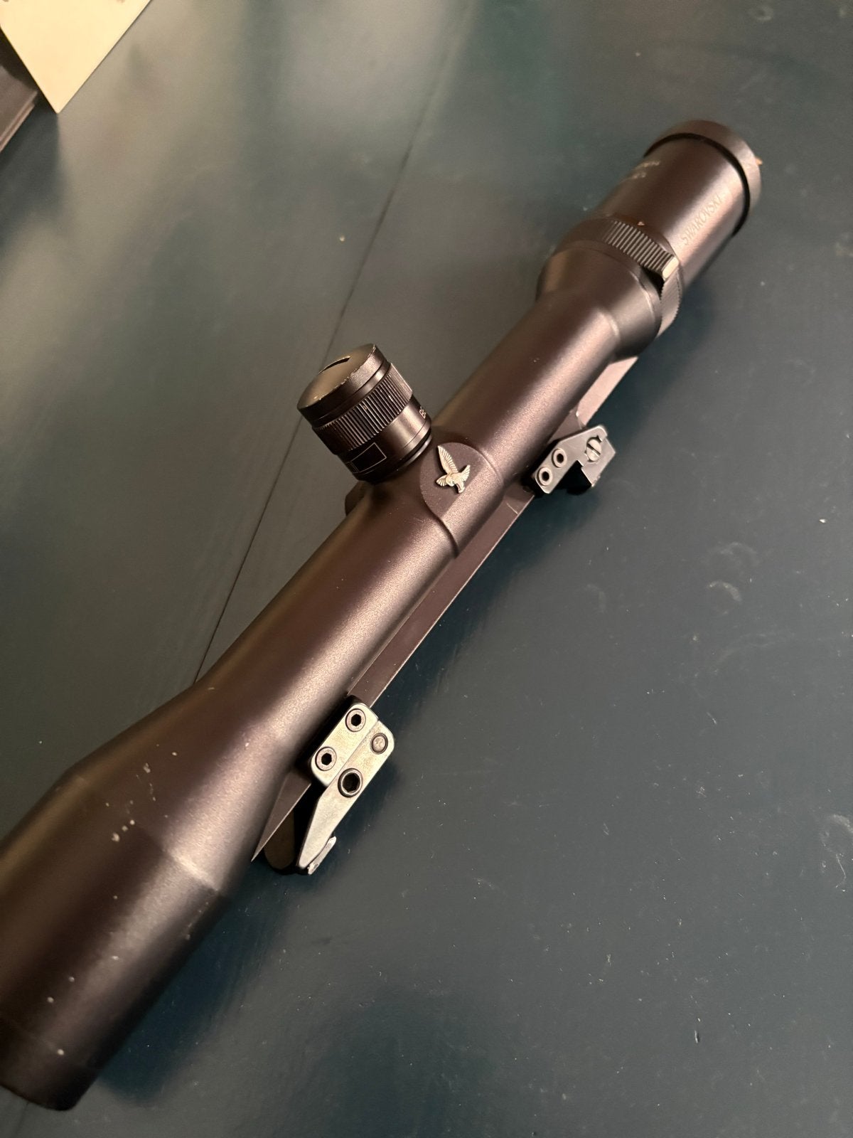 Swarovski Habicht 1,5-6x42 richtkijker met EAW zwenkmontage, Audio, Tv en Foto, Optische apparatuur | Verrekijkers, Gebruikt, Overige typen