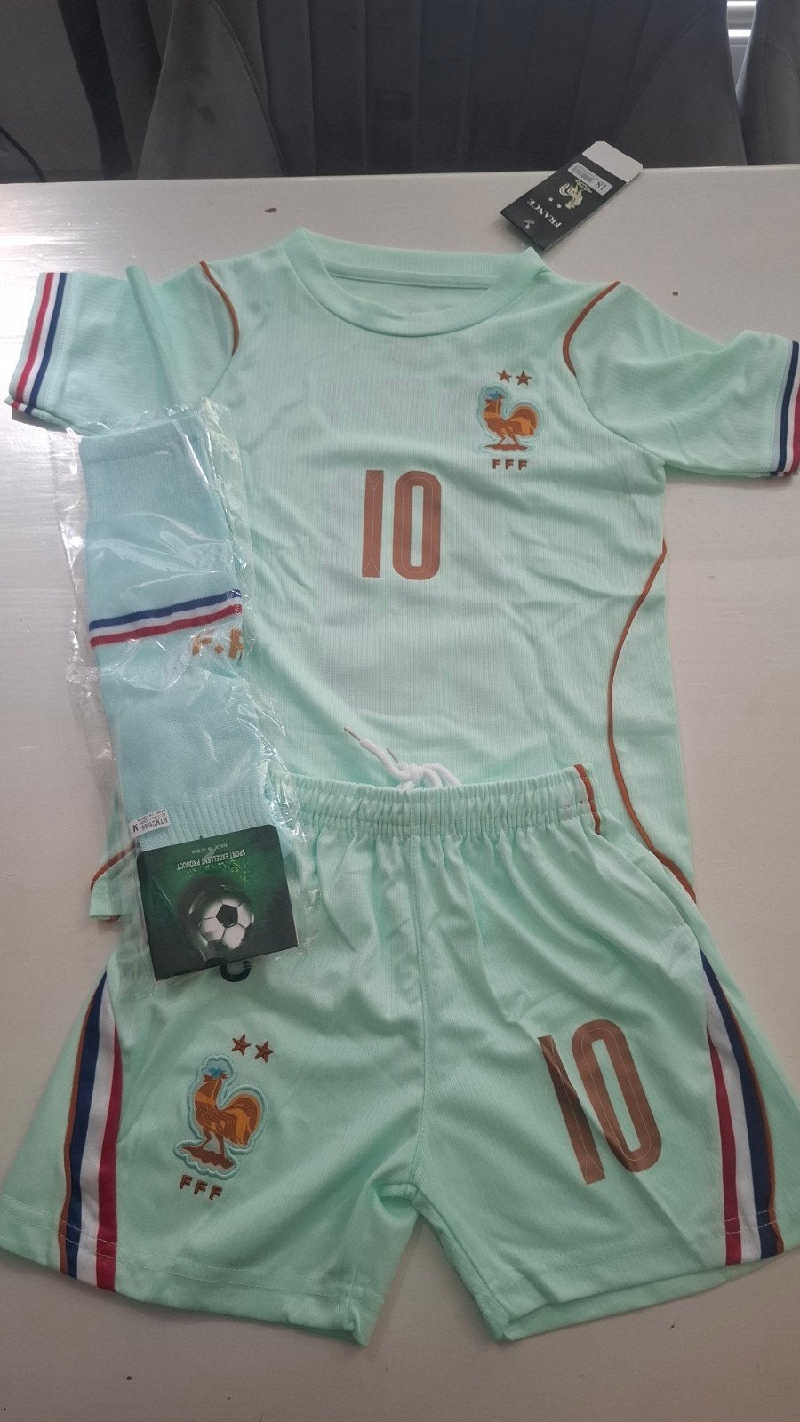 Wk frankrijk voetbalpak mbappee nieuw maat 116-122, Sport en Fitness, Voetbal, Ophalen of Verzenden, Nieuw, Shirt