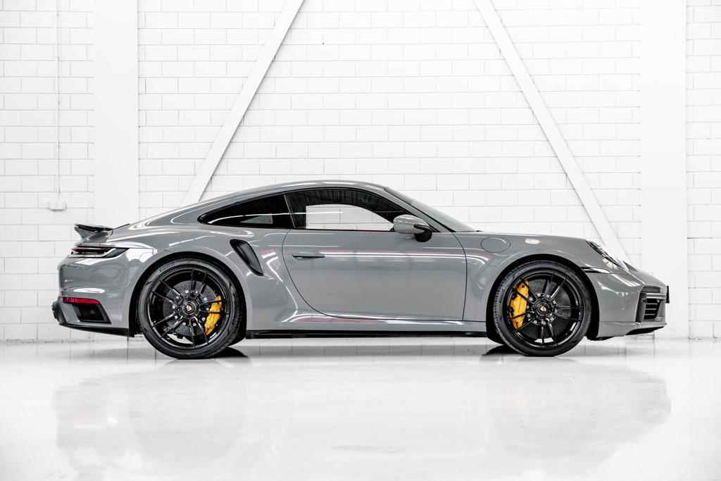 Porsche 911 Turbo S Coupé l Nardo Grijs l BOSE l Sportuitla, Auto's, Porsche, Automaat, Gebruikt, Zwart, 4 stoelen