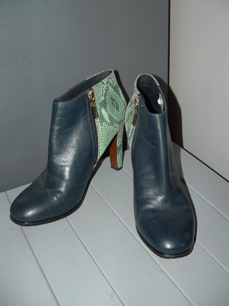 Tommy Hilfiger lage laarsjes enkellaars snake print maat 40, Zwart, Lage of Enkellaarzen, Ophalen of Verzenden, Zo goed als nieuw