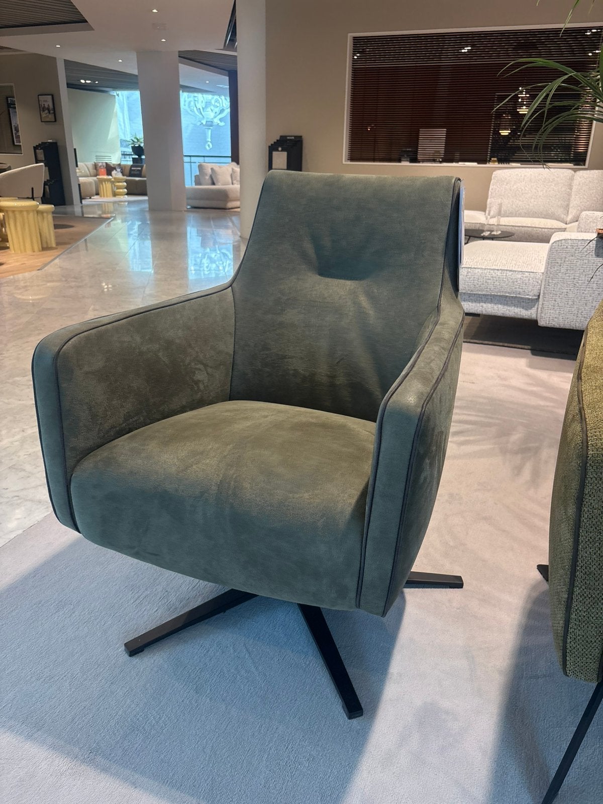 Montel bliss fauteuil, Ophalen, Zo goed als nieuw, 75 tot 100 cm, 50 tot 75 cm