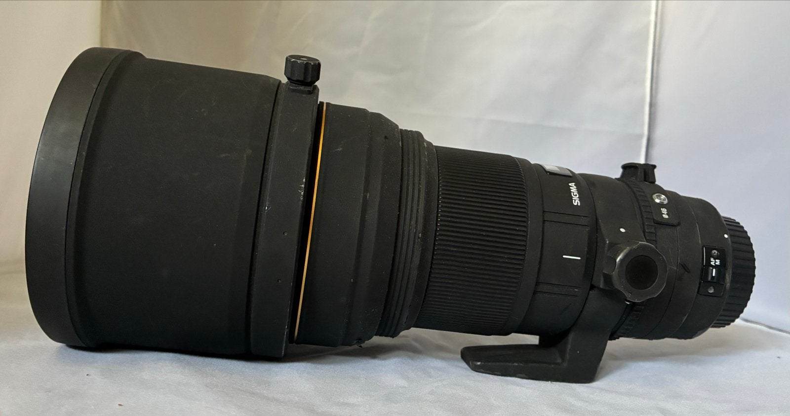 Sigma 300mm F/2.8 APO GD HSM lens voor Canon EF-S, Gebruikt, Sigma, Autofocus, Canon EF-S