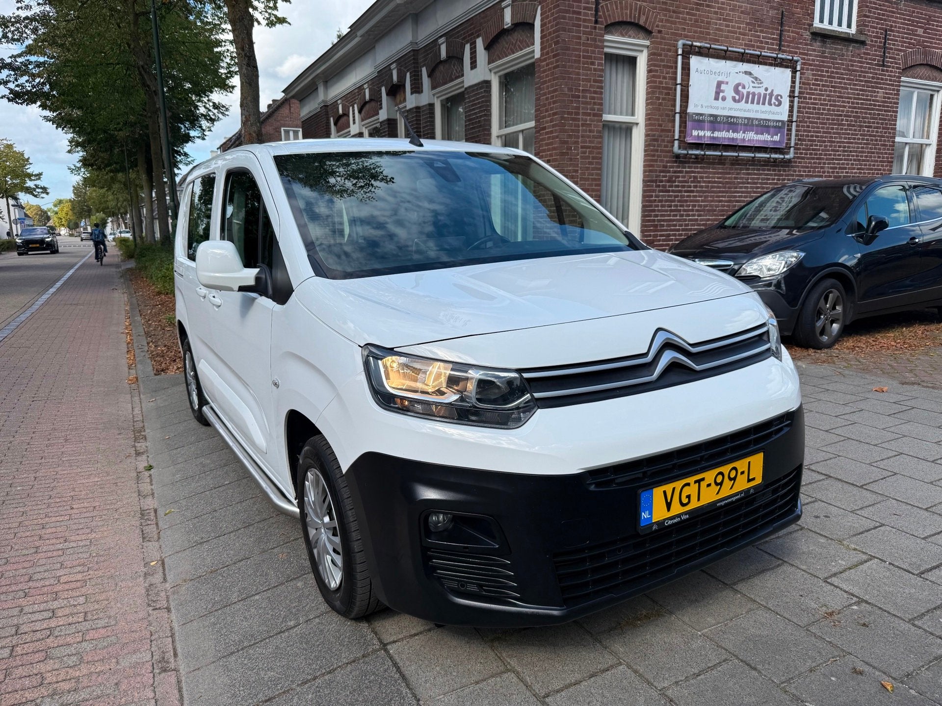 Citroen Berlingo 1.5 BlueHDI Club 3 PERSOONS DEALER ONDERHOU, Auto's, Voorwielaandrijving, Dealer onderhouden, Gebruikt, 4 cilinders