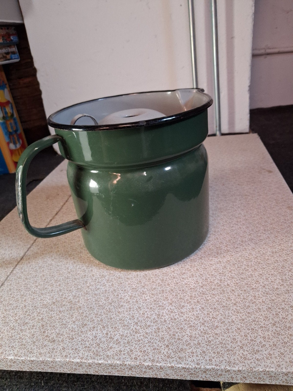 Vintage Groene Emaille Maatkan/Maatbeker, Antiek en Kunst, Ophalen of Verzenden