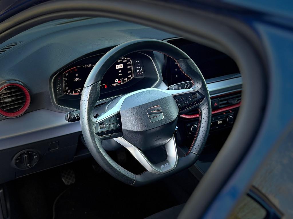 Seat Ibiza 1.0 EcoTSI FR Business Intense - Saphire Blue - C, Blauw, Leder en Stof, Ibiza, Origineel Nederlands