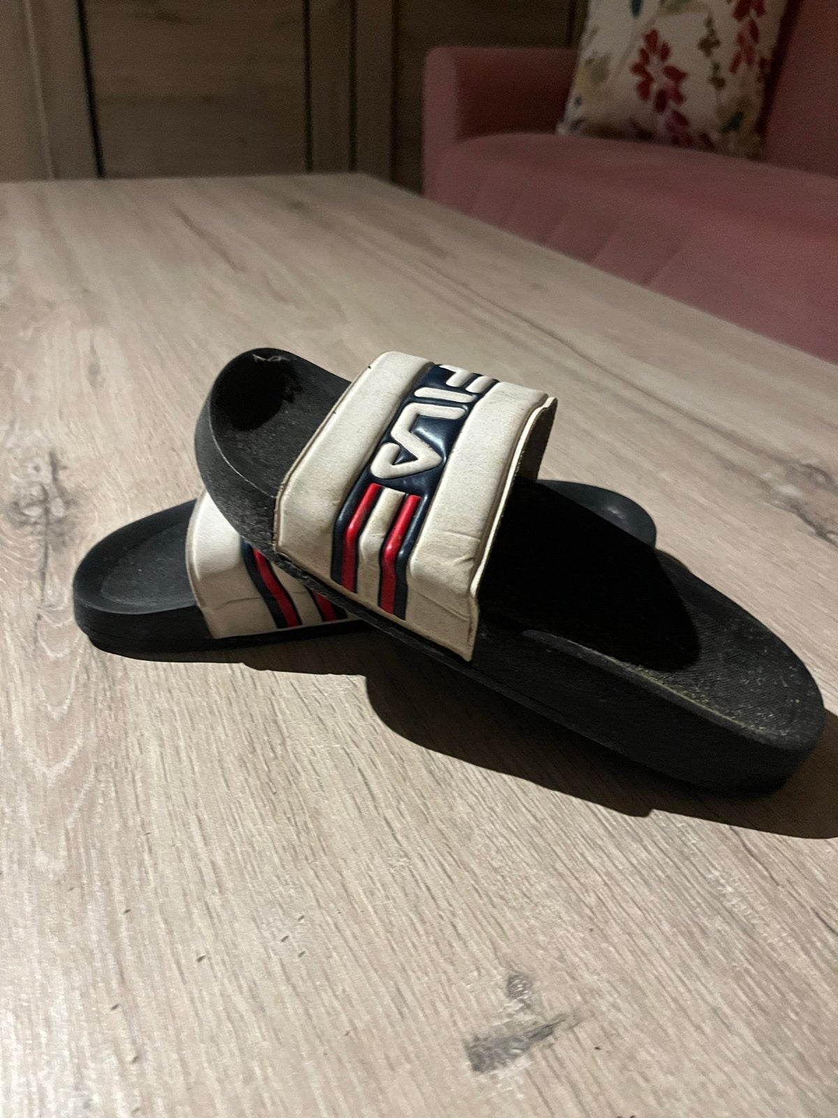 Fila slippers - Zwart, wit en rood Maat 35, Ophalen of Verzenden