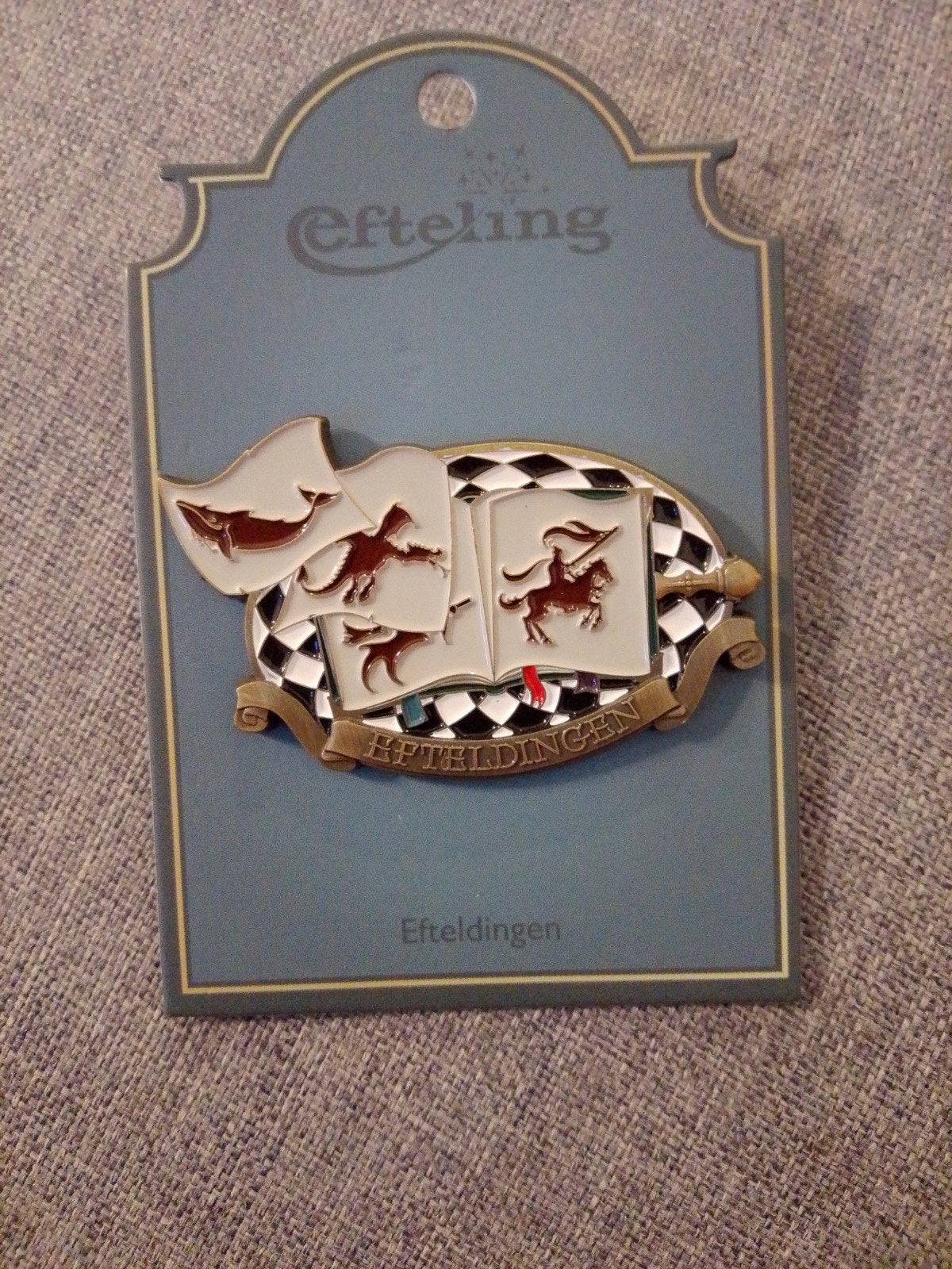 Efteldingen pin, Verzamelen, Efteling, Ophalen of Verzenden, Button of Speldje