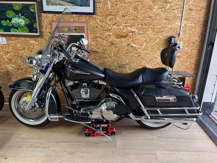 Harley Davidson Road King - Piekfijn, weinig kilometers, 2 cilinders, Motorrijbewijs A, Gebruikt, Particulier