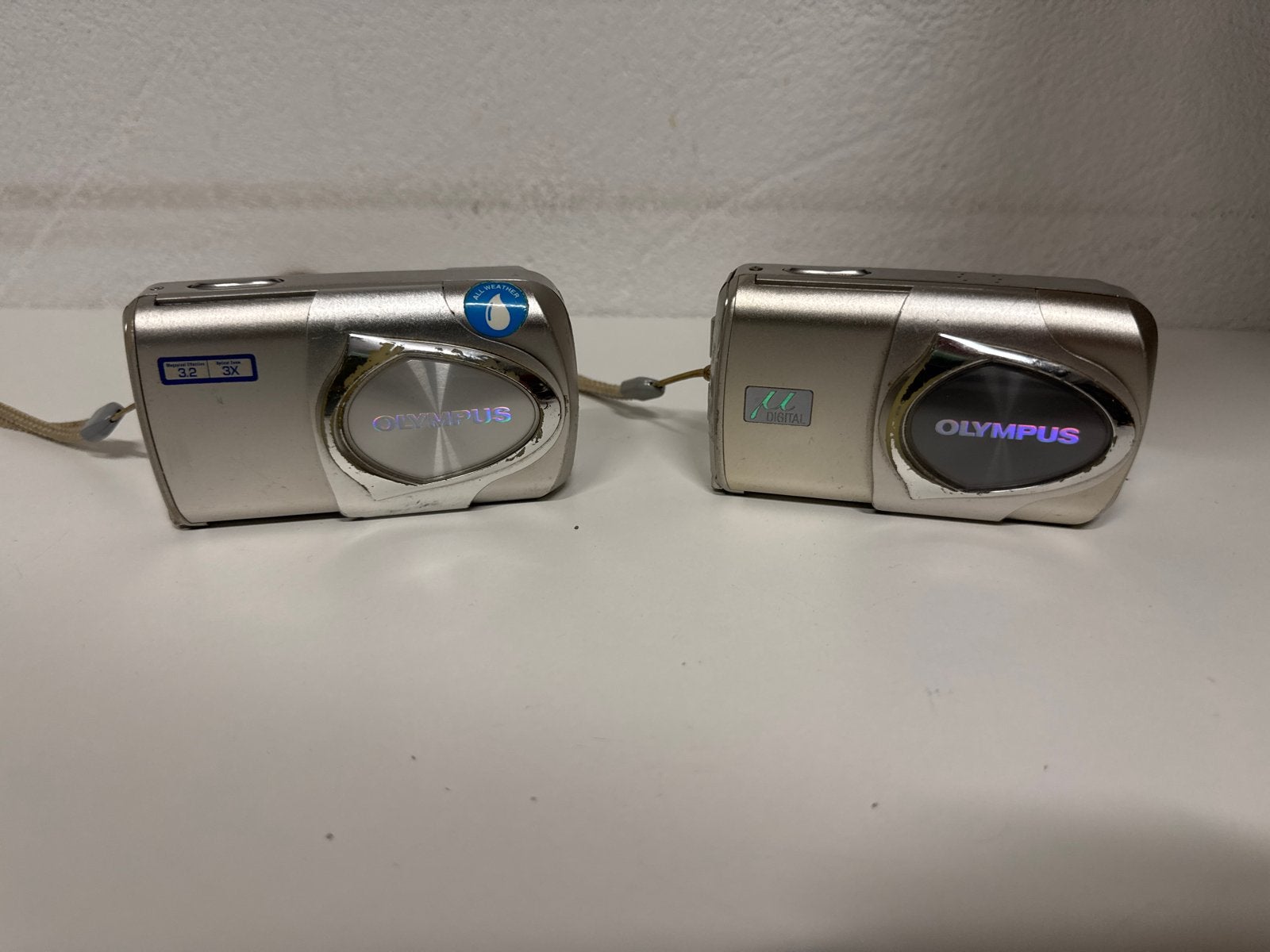 2x Olympus digitale camera's - Ongetest, zonder lader, Ophalen of Verzenden, Niet werkend, Compactcamera, Olympus