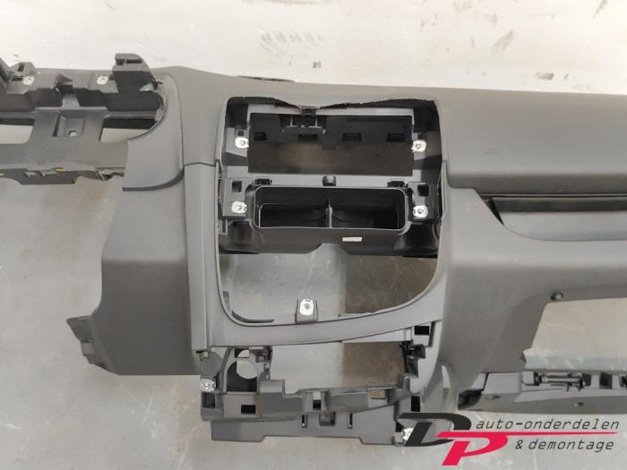 Dashboard van een Renault Clio, Gebruikt, -, Renault, -