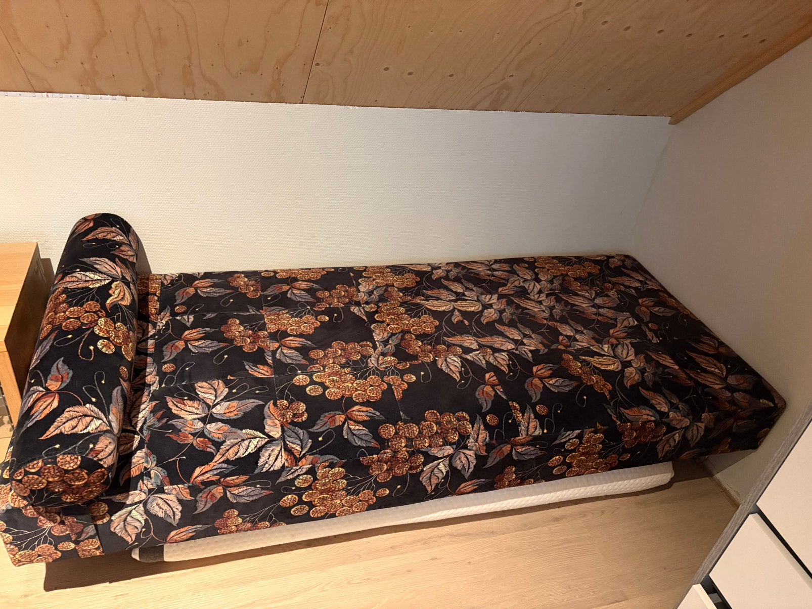 Daybed divan, Ophalen, Zo goed als nieuw, Eenpersoons, Minder dan 150 cm