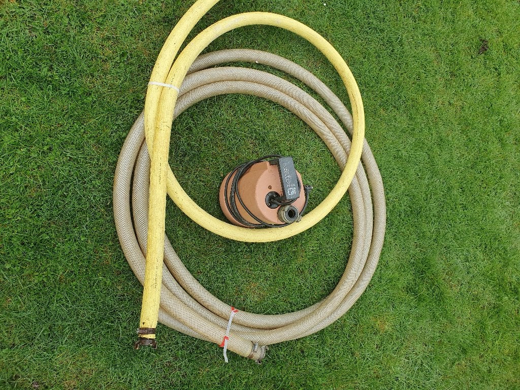 Dompelpomp met 1 inch aansluiting, Ophalen, Gebruikt, Elektrisch, Dompelpomp
