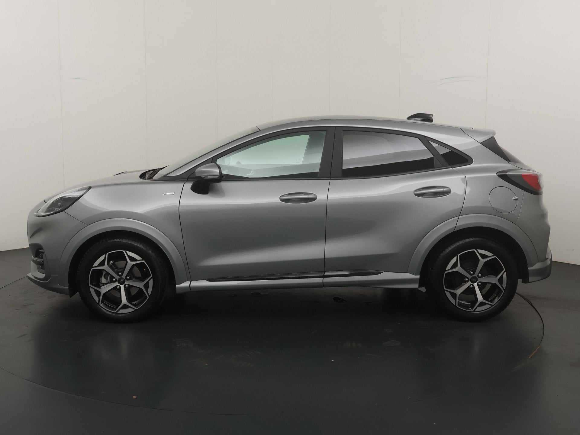 Ford Puma EcoBoost Hybrid 125pk ST-Line | Winterpack | Cruis, Bedrijf, Hybride Elektrisch/Benzine, 3 cilinders, 1100 kg