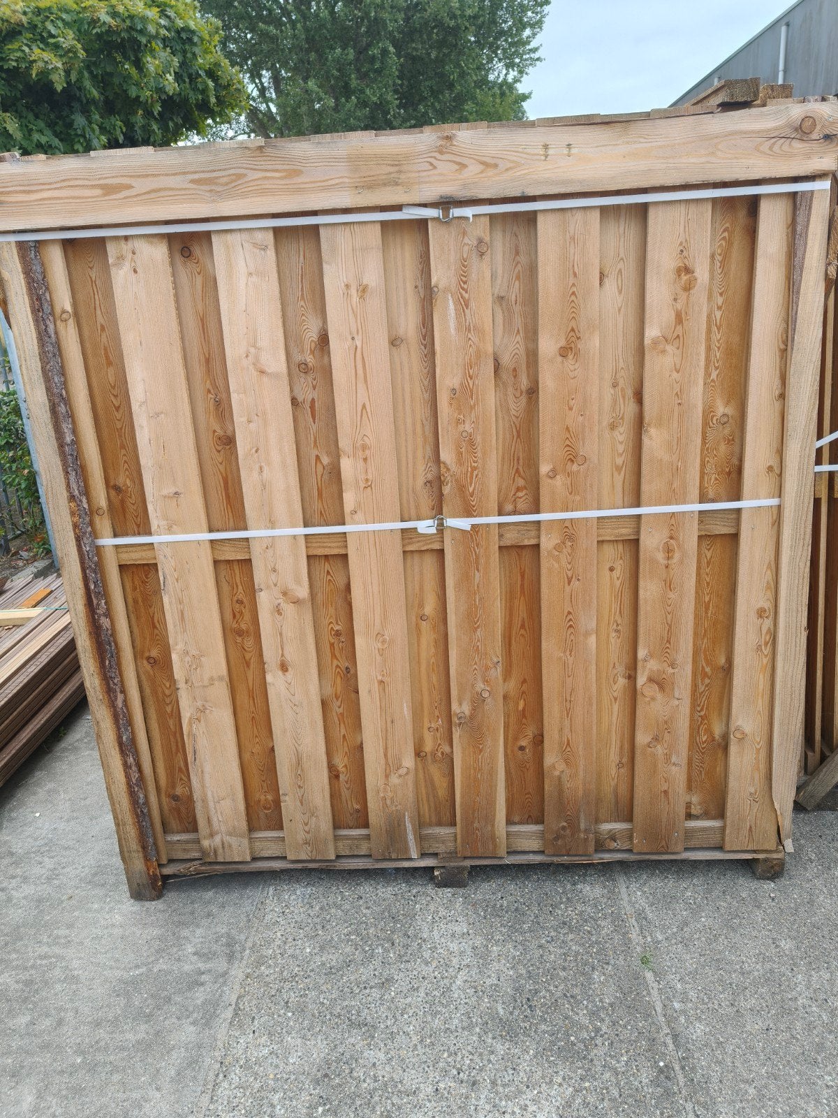 Douglas houten rvs geschroefde schuttingen 15 mm dik nieuw, Tuin en Terras, Schuttingen, Ophalen, 1 tot 2 meter, Minder dan 3 meter