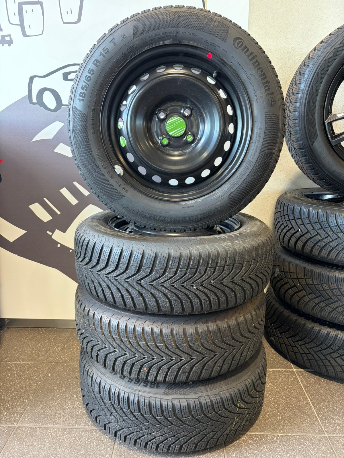 Winterbanden winterset Kia Rio Stonic 7,5mm profiel!!, Auto-onderdelen, Gebruikt, 15 inch, Banden en Velgen, Personenwagen