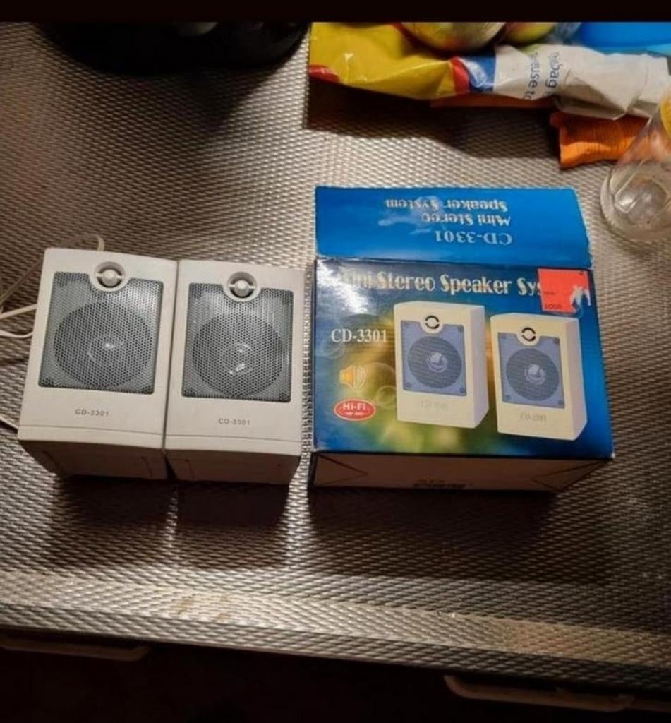 Mini stereo speakers cd-3301 bieden, Ophalen of Verzenden, Zo goed als nieuw