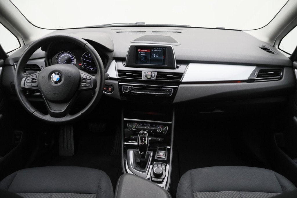 BMW 2 Serie Gran Tourer 218i 7p. High Executive LED, Climate, Stof, Gebruikt, 19 km/l, 3 cilinders