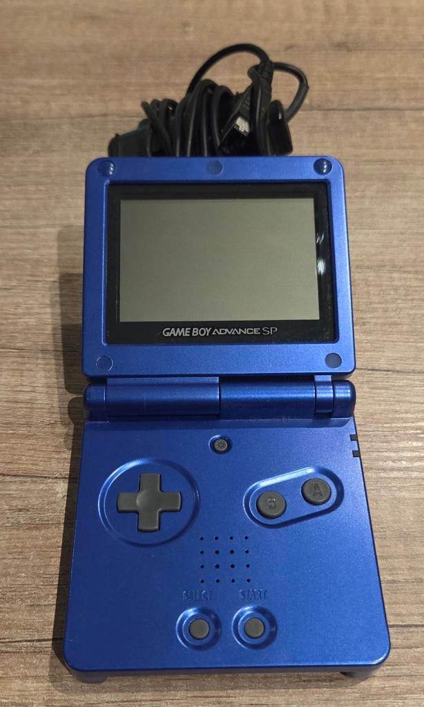 Nintendo Game Boy Advance SP - Blauw met oplader, Spelcomputers en Games, Games | Nintendo Game Boy, Gebruikt, 1 speler, Vanaf 3 jaar
