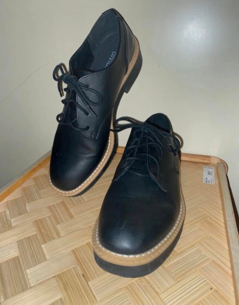 Nette veterschoenen maat 37, Ophalen of Verzenden, Zo goed als nieuw, Overige typen