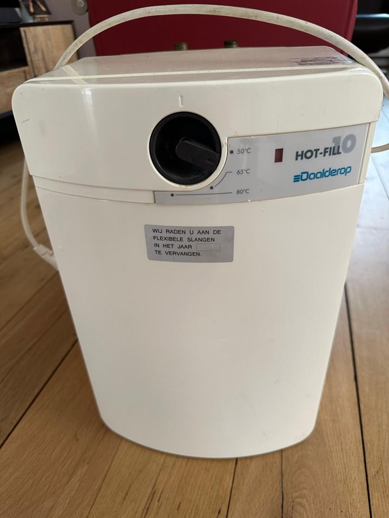 Daalderop Hot-Fill 10 liter boiler - Compact en Efficiënt, Doe-het-zelf en Verbouw, Geisers en Boilers, Ophalen, Gebruikt, Boiler