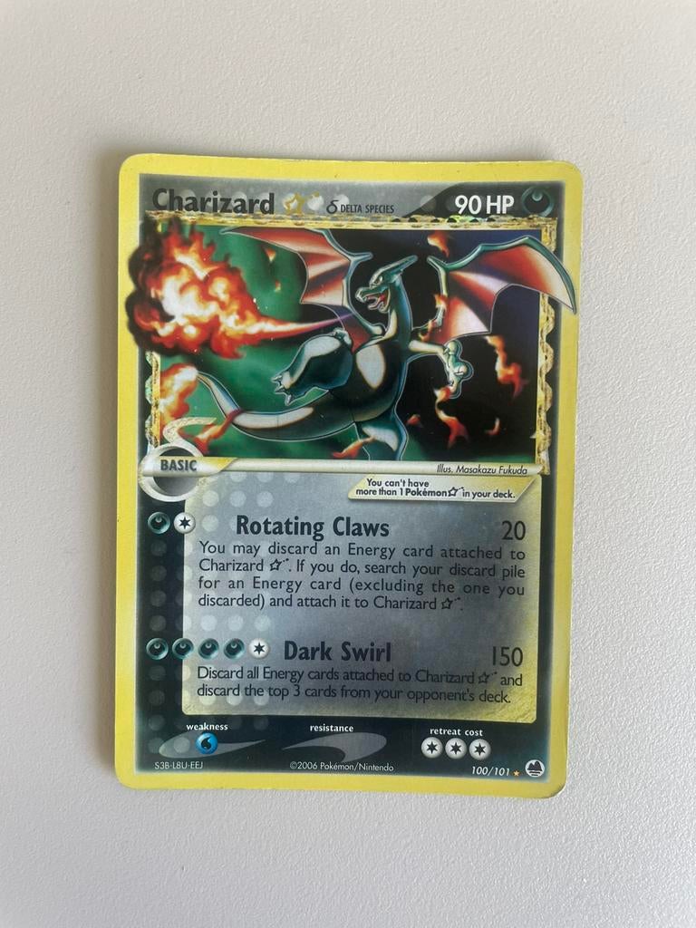 Gold Star Delta Species Charizard, Ophalen of Verzenden, Zo goed als nieuw, Losse kaart