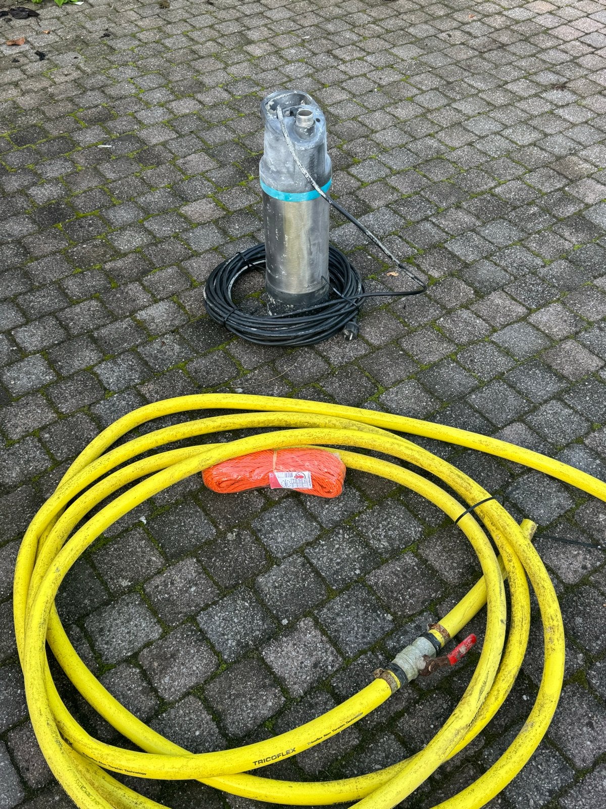 Gardena Dompelpomp 6100/5 Inox Automatic met slang, Tuin en Terras, Ophalen of Verzenden, Gebruikt, Elektrisch, Dompelpomp