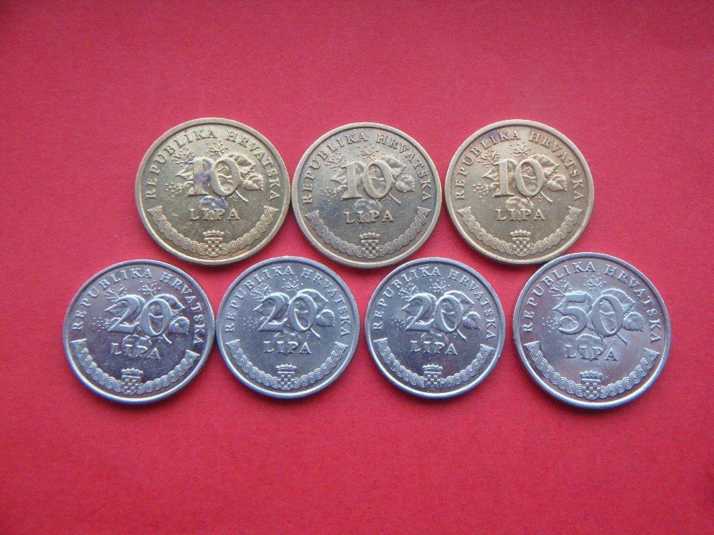 Kavel Kroatië setje munten 10, 20 en 50 :Lipa 2003 / 2013., Postzegels en Munten, Verzenden, Overige landen, Setje