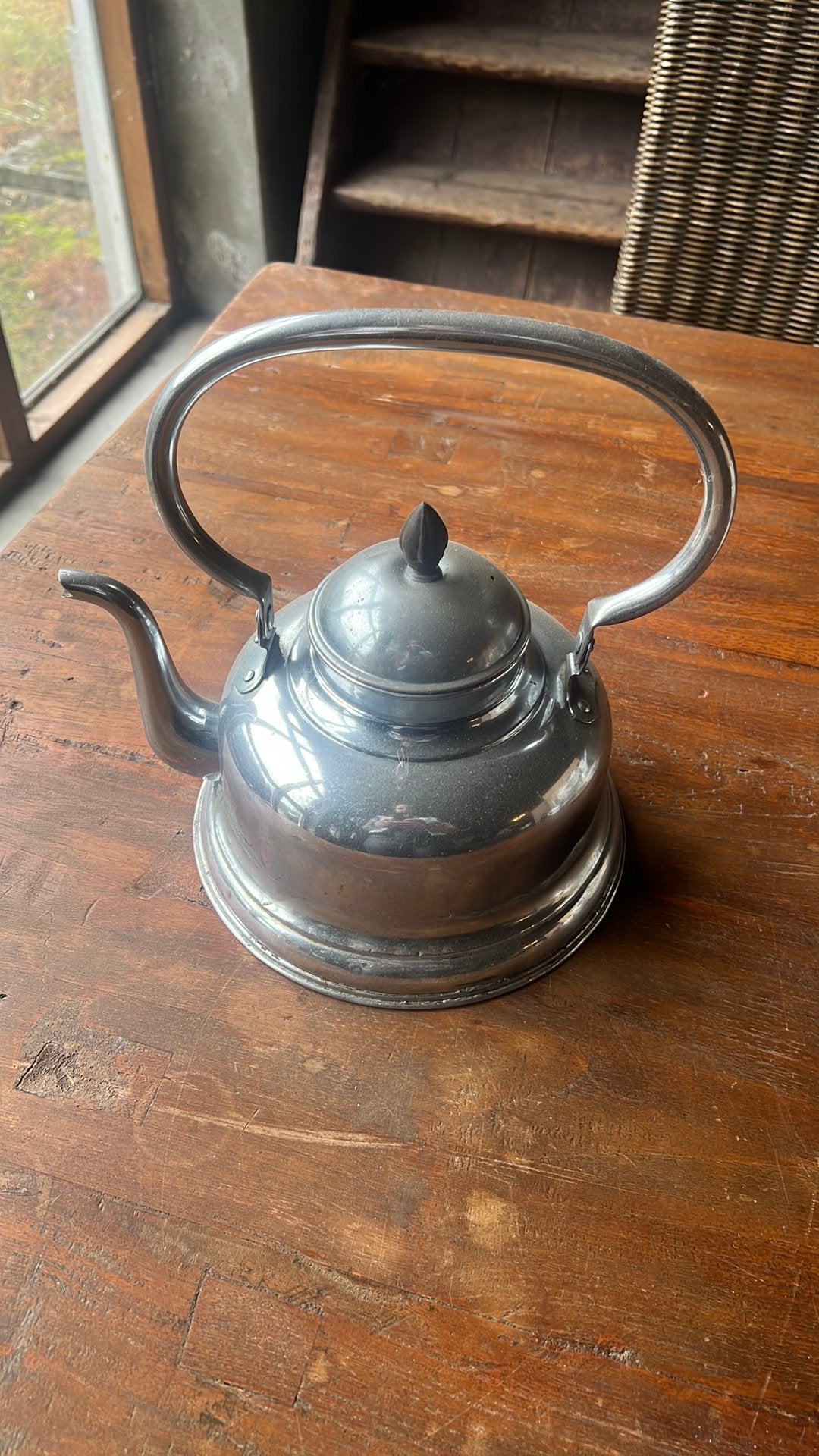 Oude theeketel, Ophalen