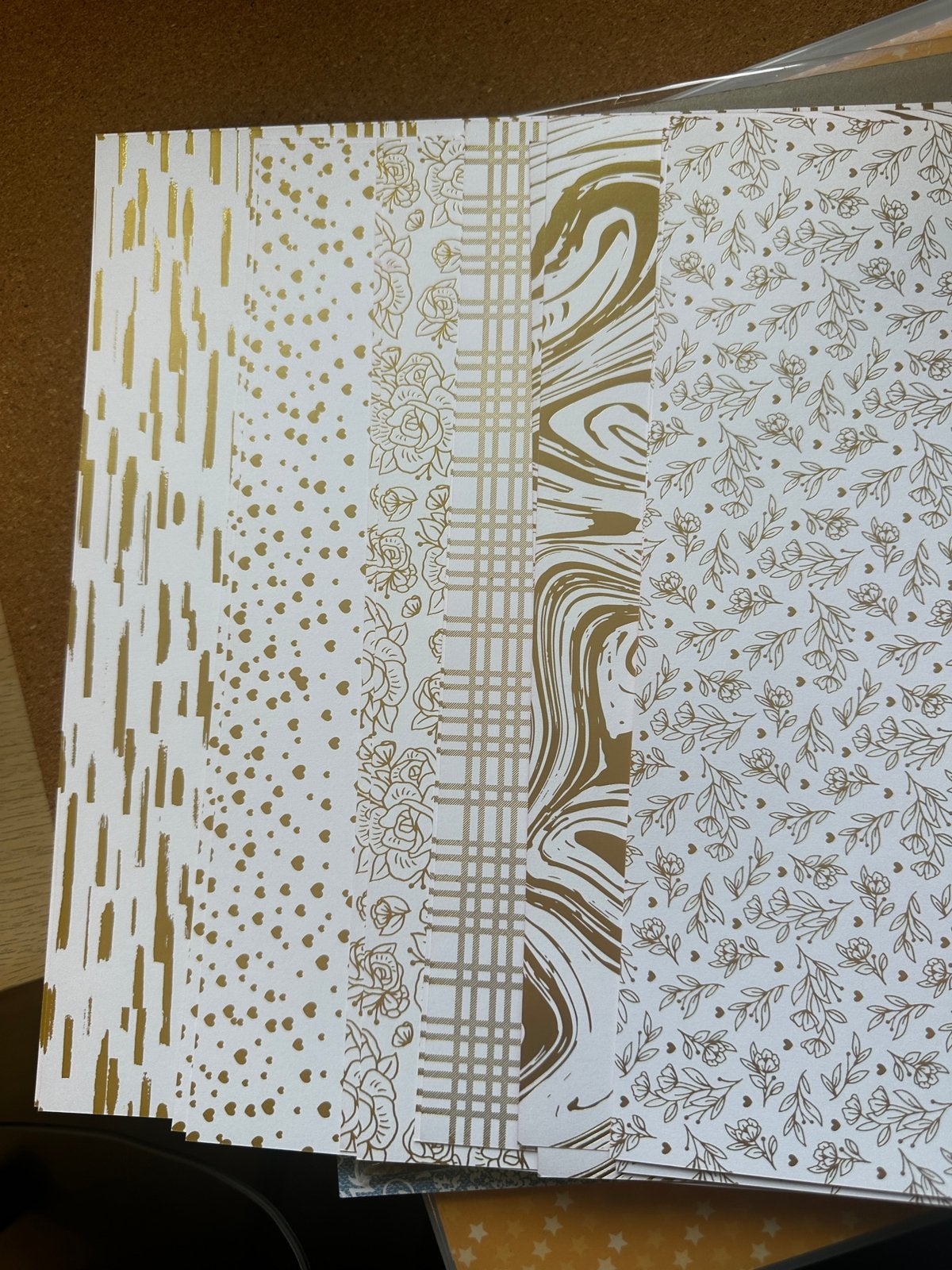 Stampin Up speciaal papier hart van goud 30,5x30,5, Hobby en Vrije tijd, Kaarten | Zelf maken, Ophalen, Nieuw, Overige thema's