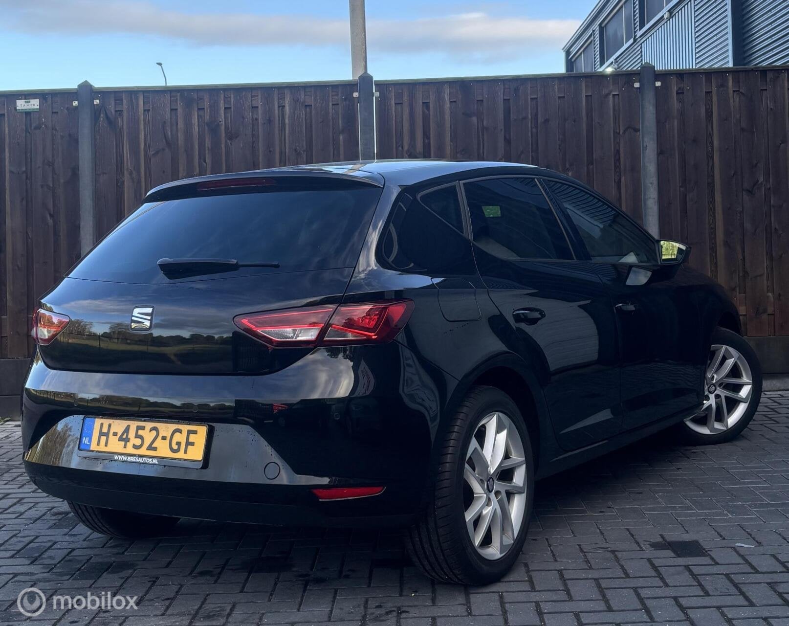 SEAT León