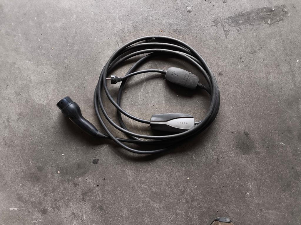 Tesla 230V thuislader - Mobiele connector, Ophalen of Verzenden, Gebruikt, Laadkabel