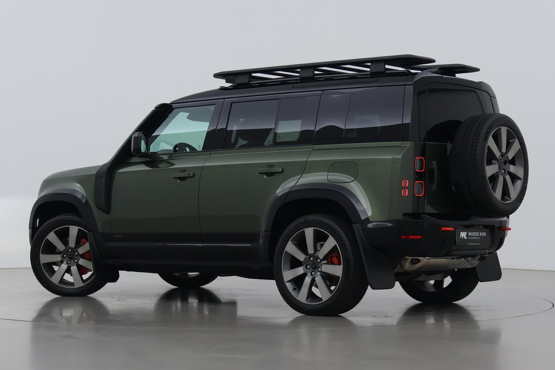 Land Rover Defender 2.0 P300e 110 X | FACELIFT | Explorer Pa, Automaat, Gebruikt, 4 cilinders, 150 min