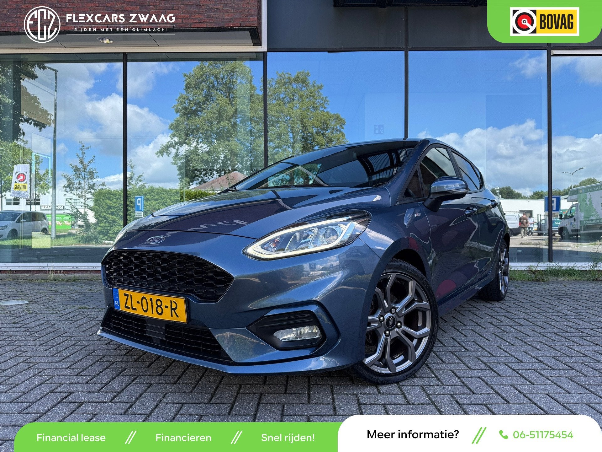 Ford Fiesta 1.0 EcoBoost ST-Line - Climate - Navi - Parkeerh, Gebruikt, 580 kg, 1064 kg, Blauw