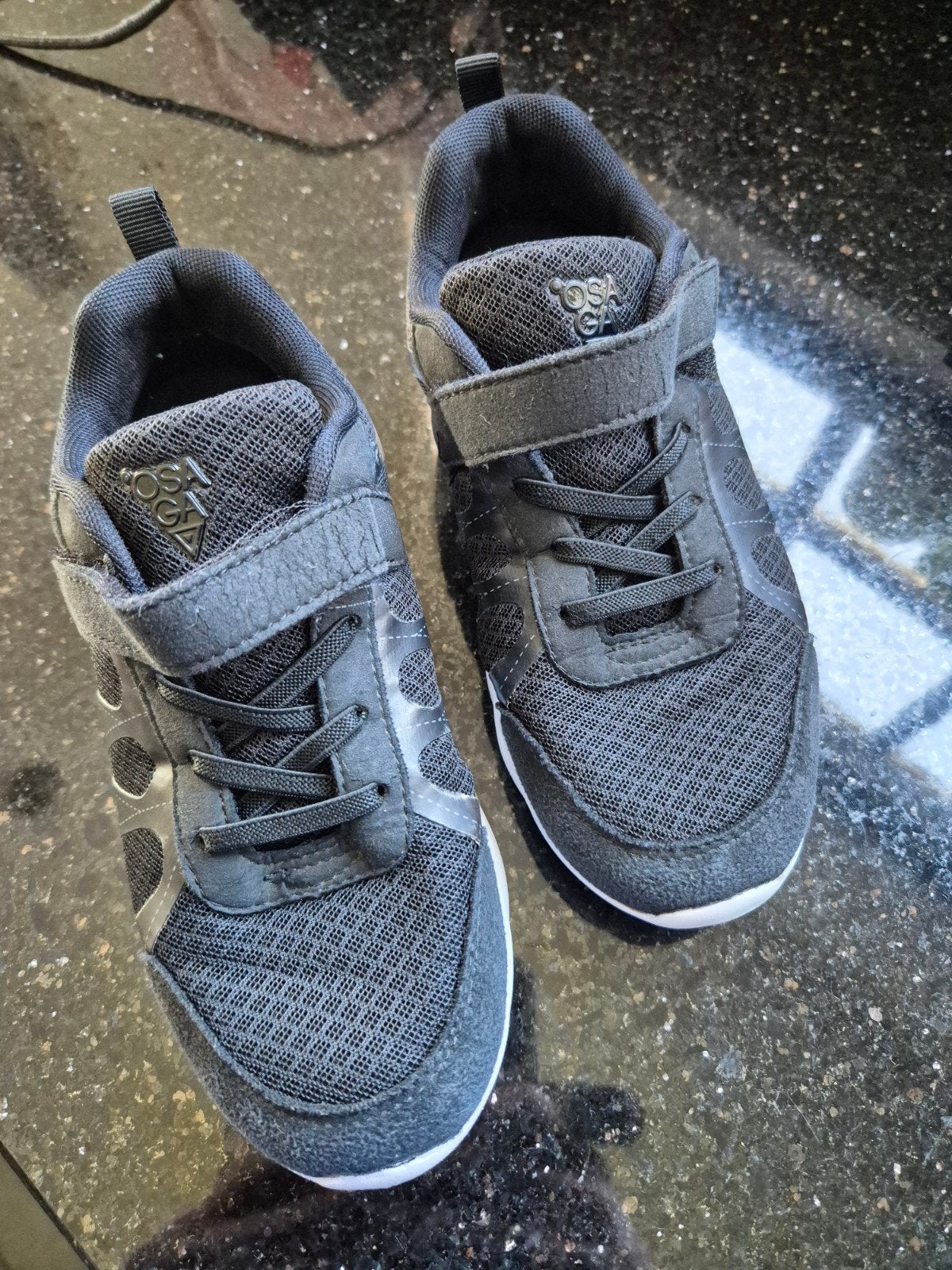 Osaga gymschoenen 34, Kinderen en Baby's, Kinderkleding | Schoenen en Sokken, Osaga, Ophalen of Verzenden, Zo goed als nieuw, Jongen of Meisje