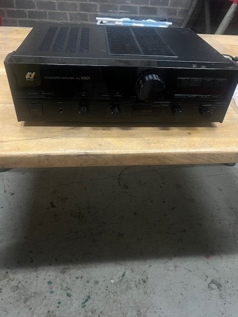 Geïntegreerde Versterker Sansui AU-X501, Overige merken, Ophalen of Verzenden, Zo goed als nieuw, 120 watt of meer