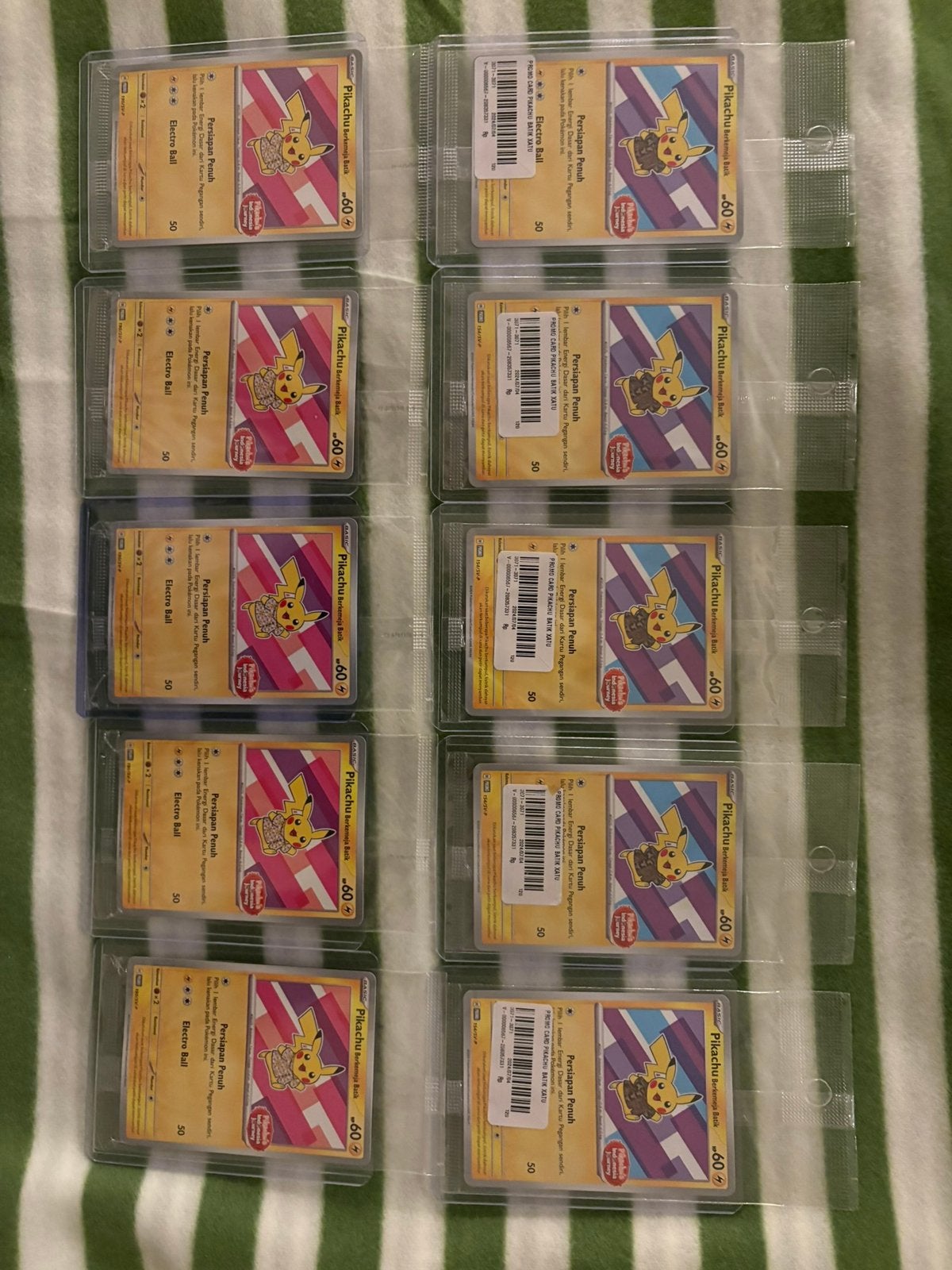 10x Pikachu Berkemeja Batik - Sealed, Ophalen of Verzenden, Nieuw, Meerdere kaarten